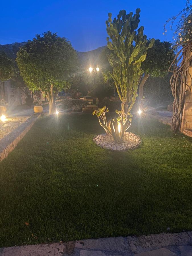 Pistachio Guesthouse, Παραδοσιακός Ξενώνας Vathí Eksteriør bilde